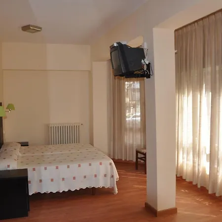 Ruiz Guest house 2*