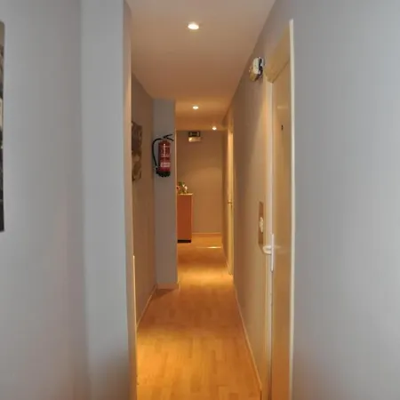 Guest house Ruiz 2*